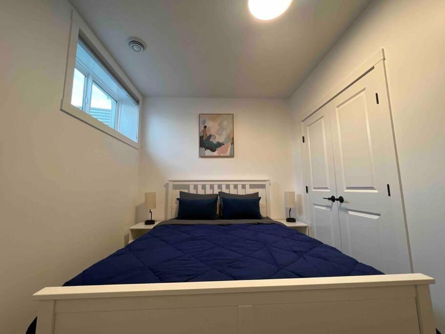 Newly Built 2 Bedroom Suite With Free Parking - Close To Banff National Park, YYC Exteriör bild